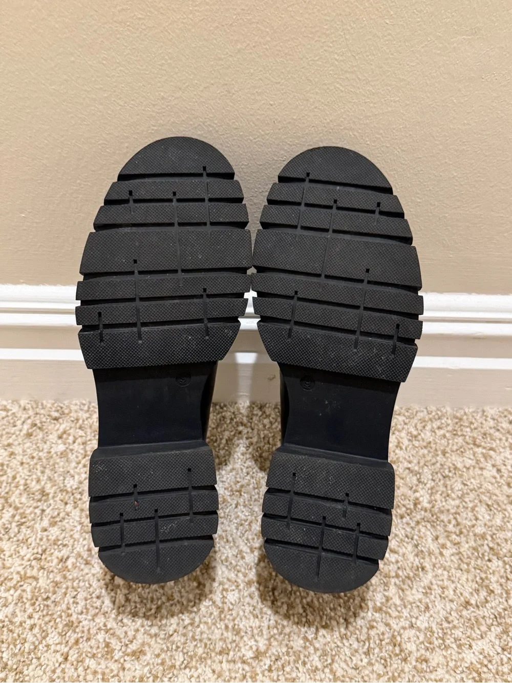 Michael Shannon Black Chunky Emilia Platform Loafers with Chain Detail Size 9